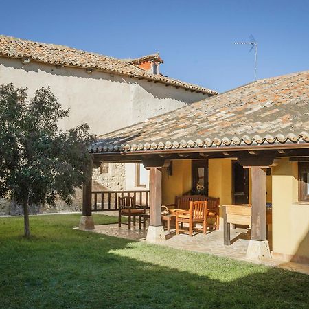 Casa Rural De La Anunciada Villa Uruena Exterior photo